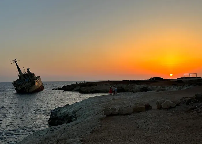 Lavi\'S Haven 2B, Paphos, Pool