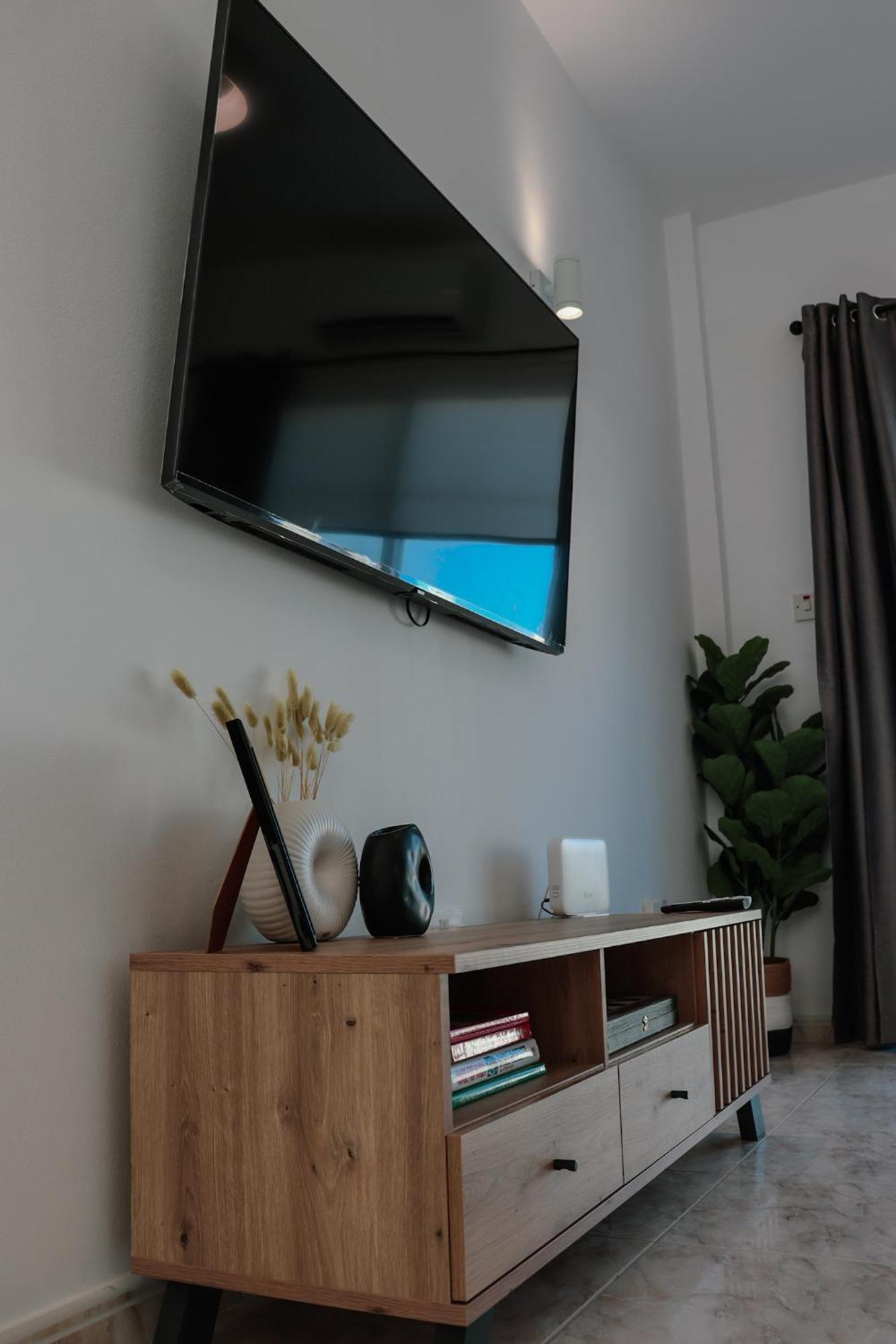 Apartment Lavi's Haven 2b, Paphos, Pool *